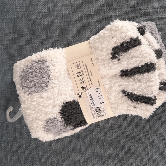 Cat Paw Foot Socks Sox Sock Fuzzy Soft Slipper Thick Warm Cozy Unisex Kids Child - Picture 3 of 4